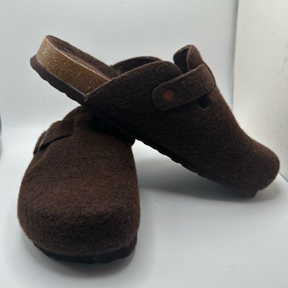 CUSHIONAIRE Womens Clog 9 BROWN - Picture 6 of 7